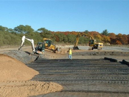 富拉尔基新疆兵团揭牌玄武岩纤维科研双平台，打造产业创新新高地